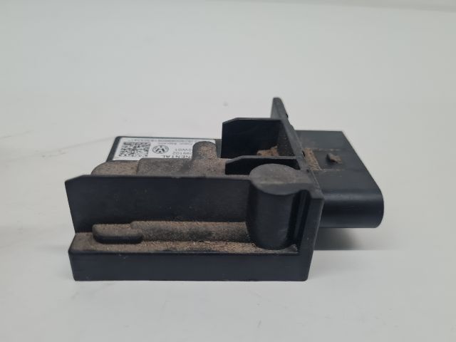 bontott VW GOLF VII Üzemanyag Szivattyú Relé