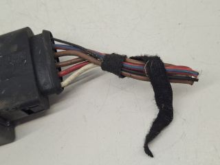 bontott VW GOLF VII Üzemanyag Szivattyú Relé