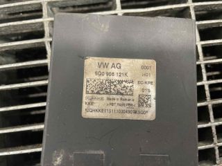 bontott VW GOLF VII Üzemanyag Szivattyú Relé