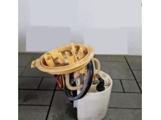 bontott VW GOLF VII Üzemanyag Szivattyú