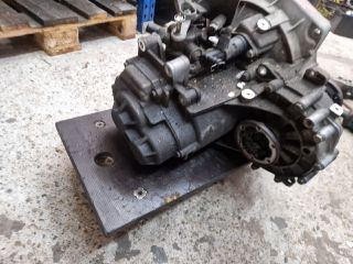 bontott VW GOLF VII Váltó (Mechanikus)