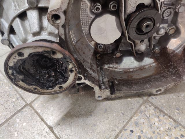 bontott VW GOLF VII Váltó (Mechanikus)