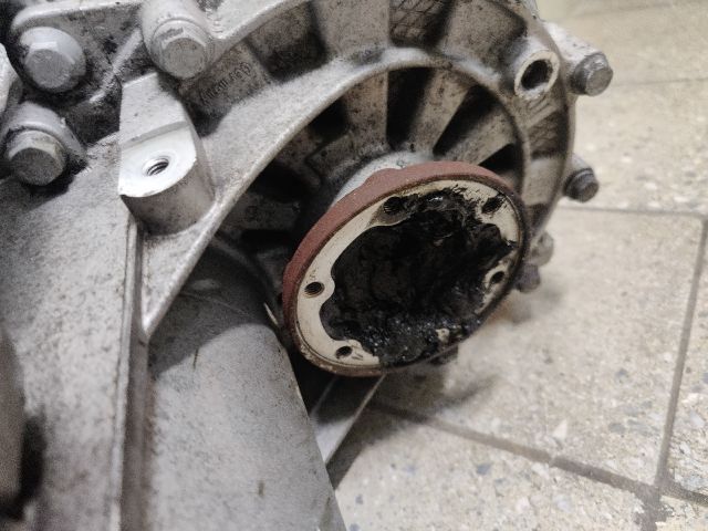 bontott VW GOLF VII Váltó (Mechanikus)