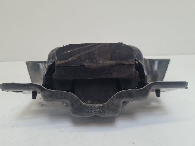 bontott VW GOLF VII Váltó Tartó Bak (Pozíciófüggetlen)