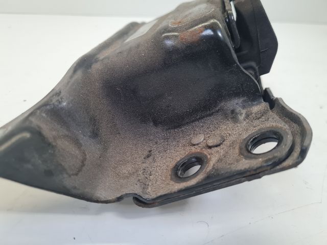 bontott VW GOLF VII Váltó Tartó Bak (Pozíciófüggetlen)