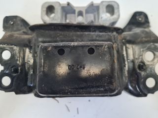 bontott VW GOLF VII Váltó Tartó Bak (Pozíciófüggetlen)