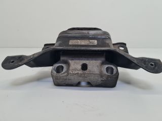 bontott VW GOLF VII Váltó Tartó Bak (Pozíciófüggetlen)