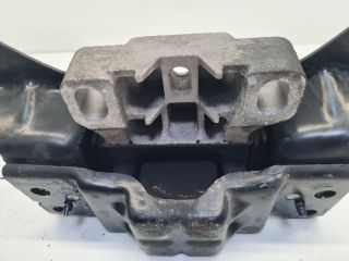 bontott VW GOLF VII Váltó Tartó Bak (Pozíciófüggetlen)