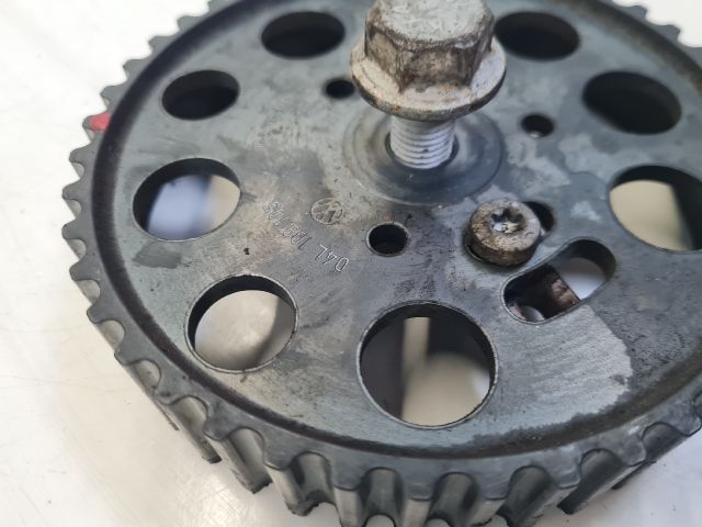 bontott VW GOLF VII Vezérműkerék