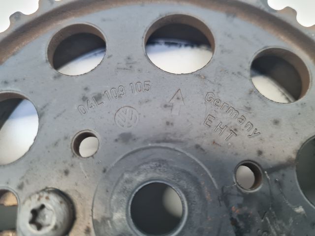 bontott VW GOLF VII Vezérműkerék