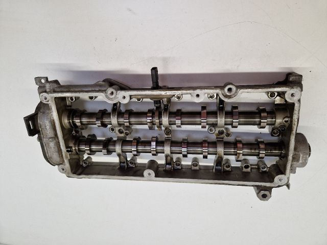 bontott VW GOLF VII Vezérműtengely Házzal