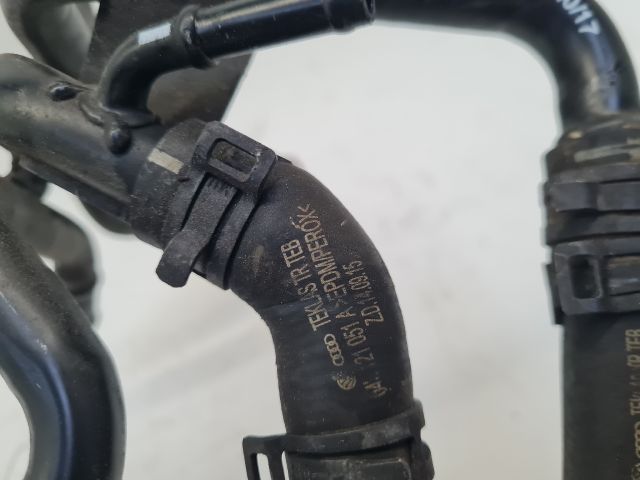 bontott VW GOLF VII Vízcső