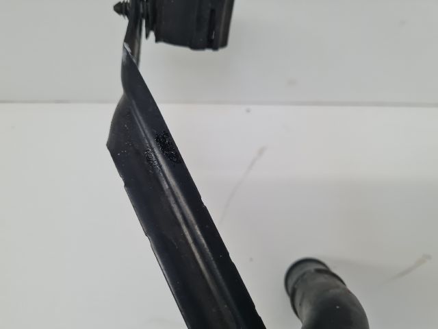 bontott VW GOLF VII Vízcső