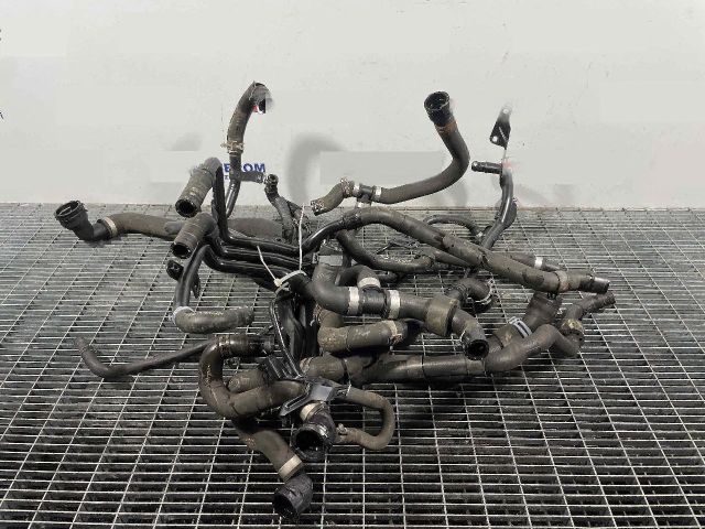 bontott VW GOLF VII Vízcső