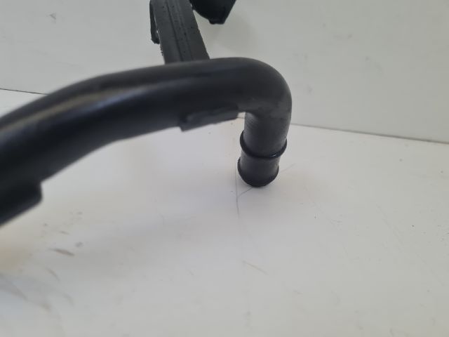 bontott VW GOLF VII Vízcső