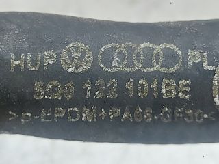 bontott VW GOLF VII Vízcső