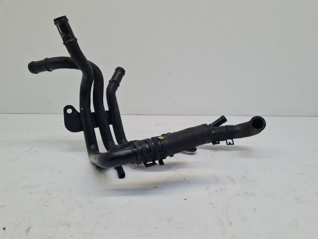 bontott VW GOLF VII Vízcső