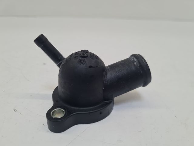 bontott VW GOLF VII Vízcső