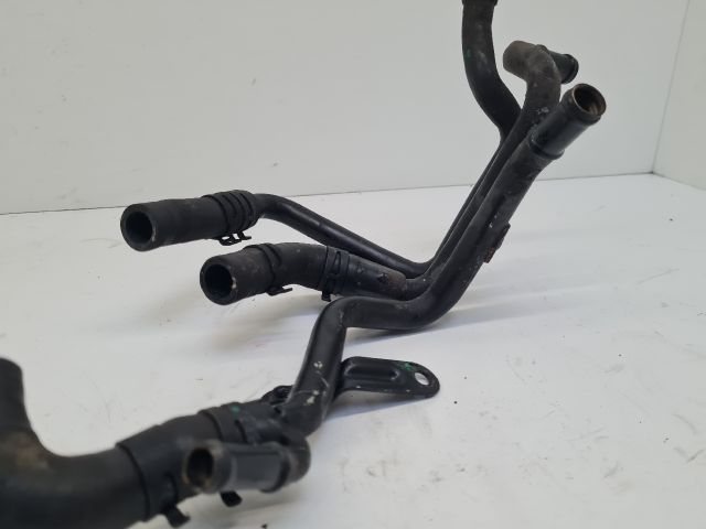 bontott VW GOLF VII Vízcső