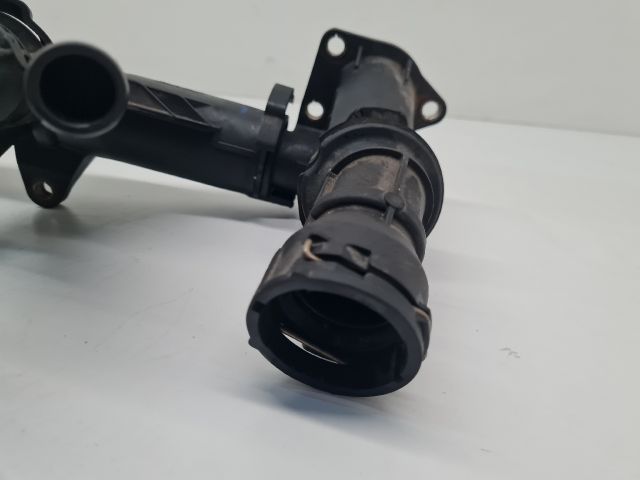 bontott VW GOLF VII Vízcső