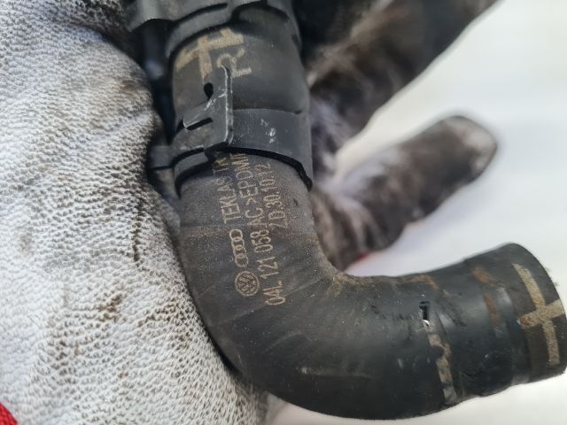 bontott VW GOLF VII Vízcső