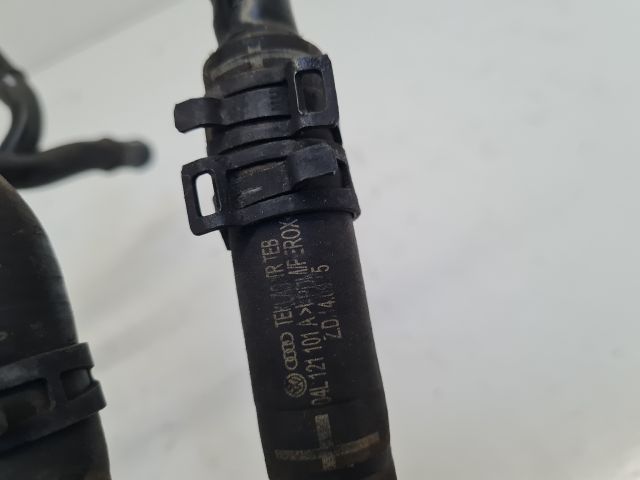 bontott VW GOLF VII Vízcső