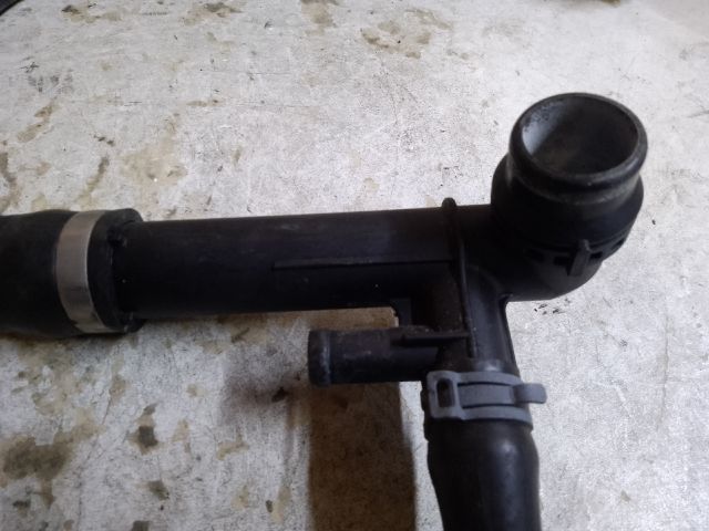 bontott VW GOLF VII Vízcső