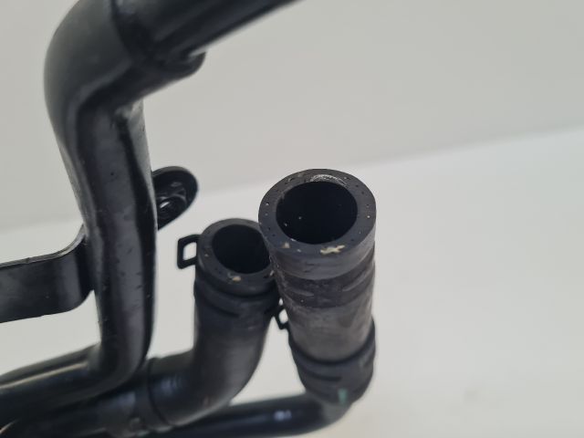 bontott VW GOLF VII Vízcső