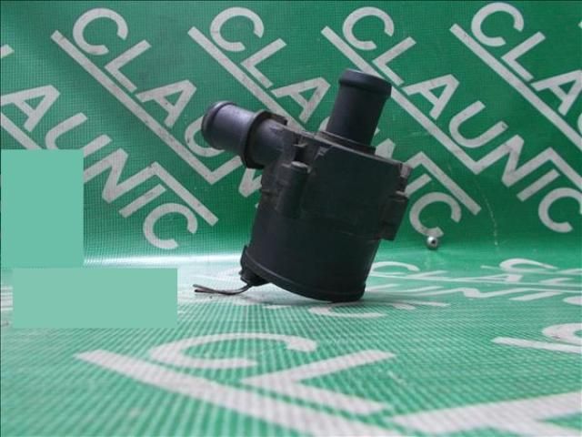 bontott VW GOLF VII Vízpumpa