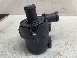 bontott VW GOLF VII Vízpumpa