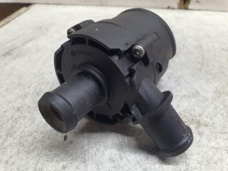 bontott VW GOLF VII Vízpumpa