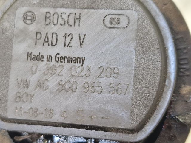 bontott VW GOLF VII Vízpumpa