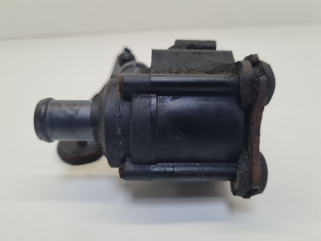 bontott VW GOLF VII Vízpumpa