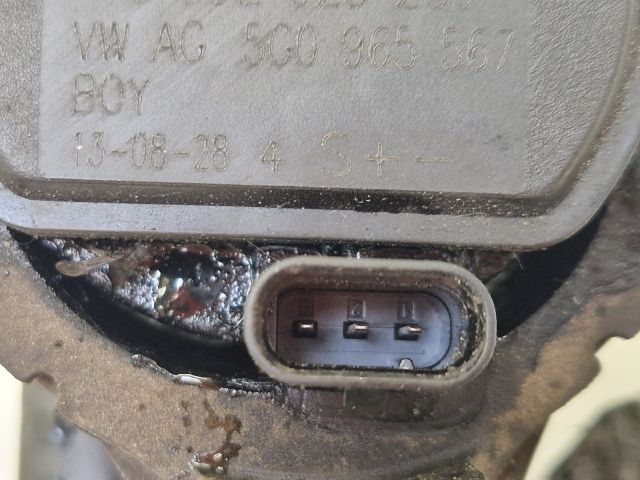 bontott VW GOLF VII Vízpumpa