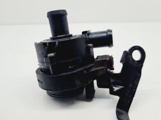 bontott VW GOLF VII Vízpumpa