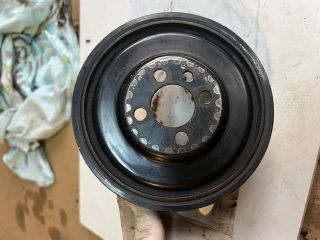 bontott VW GOLF VII Főtengely Szíjtárcsa