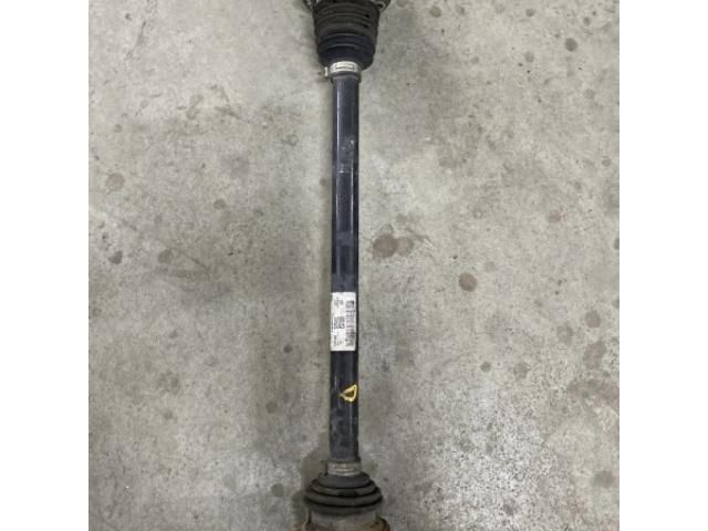 bontott VW GOLF VII Jobb hátsó Féltengely