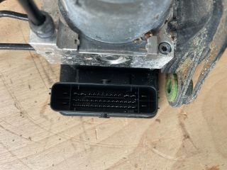 bontott VW GOLF VII ABS Kocka