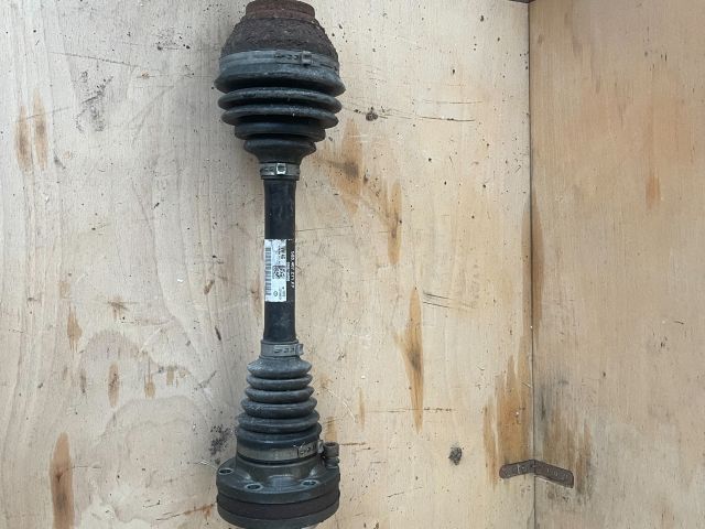 bontott VW GOLF VII Bal Féltengely