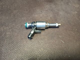 bontott VW GOLF VII Porlasztó (1 db)