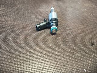 bontott VW GOLF VII Porlasztó (1 db)