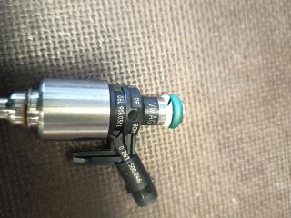 bontott VW GOLF VII Porlasztó (1 db)