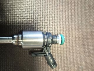 bontott VW GOLF VII Porlasztó (1 db)