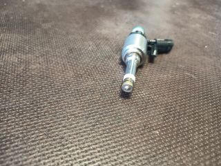 bontott VW GOLF VII Porlasztó (1 db)