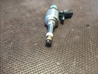 bontott VW GOLF VII Porlasztó (1 db)