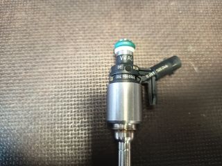 bontott VW GOLF VII Porlasztó (1 db)