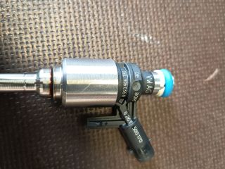 bontott VW GOLF VII Porlasztó (1 db)