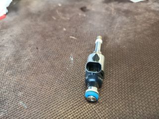 bontott VW GOLF VII Porlasztó (1 db)