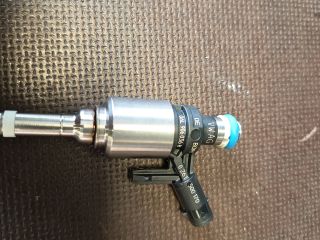 bontott VW GOLF VII Porlasztó (1 db)