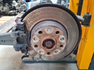 bontott VW GOLF VII Hátsó Híd (Tárcsafékes)